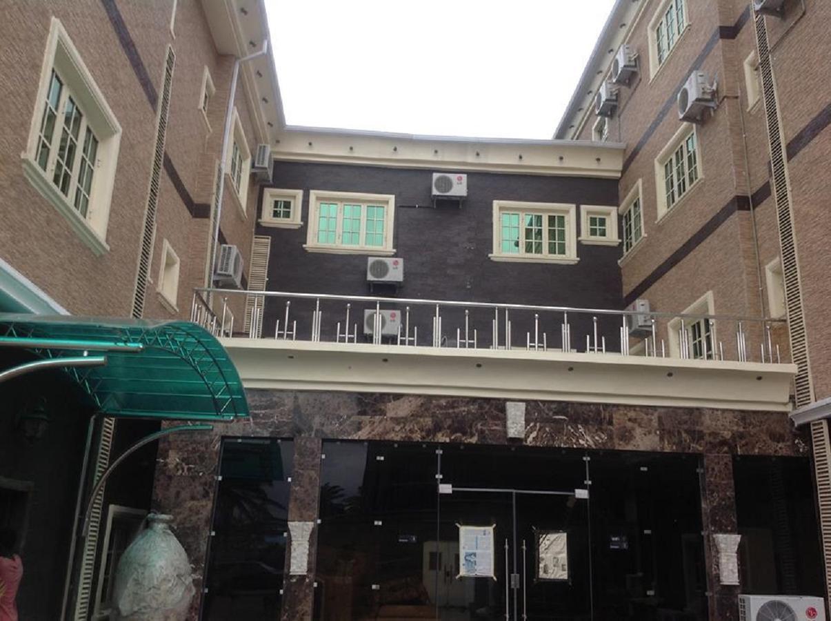 Eterno Hotel Benin City Esterno foto